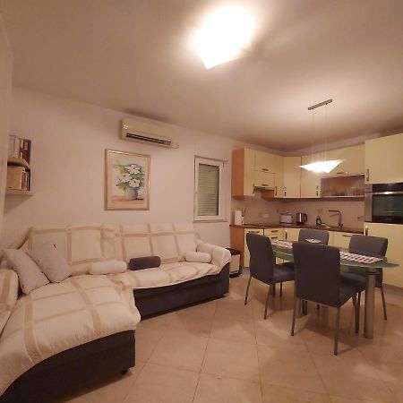 Abbadessa Apartman Kaštela Kültér fotó