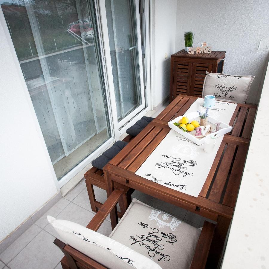 Abbadessa Apartman Kaštela Kültér fotó